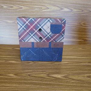 Masculine Gift Box - Shirt and distressed jeans